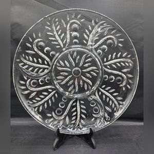 Elegant Clear Glass Serving Plate
